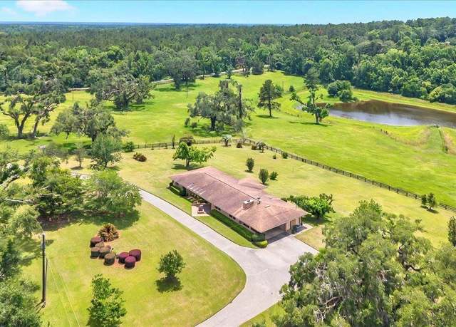 Property at 3380 Old St. Augusutine Way, Tallahassee, FL 32311, 4 beds, 3 baths
