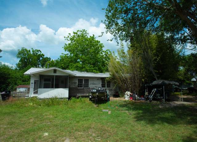 Property at 9038 Old Woodville Rd #1, Tallahassee, FL 32305, 4 beds, 2 baths