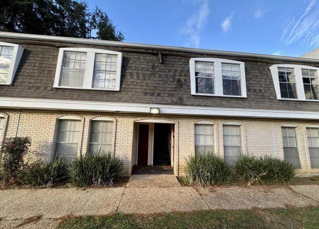 Property at 2020 Continental Ave #119, Tallahassee, FL 32304, 2 beds, 1.5 baths
