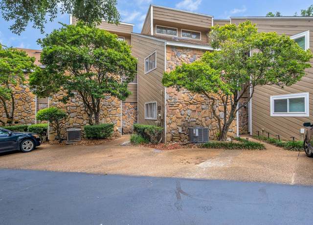 Property at 3036 Ironwood Dr, Tallahassee, FL 32309, 3 beds, 2 baths