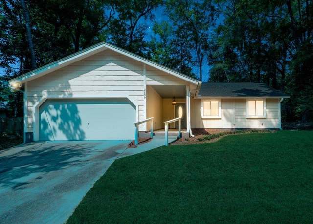 Property at 2509 Staghorn Pl, Tallahassee, FL 32301, 3 beds, 2 baths