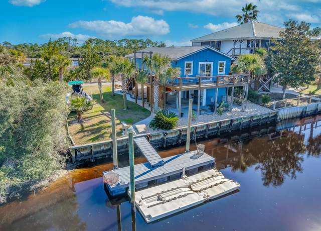 Property at 56 Southside Dr, Crawfordville, FL 32327, 3 beds, 2 baths