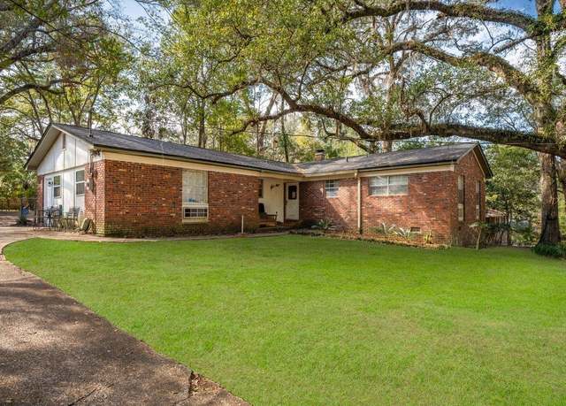 Property at 1821 Myrick Rd, Tallahassee, FL 32303, 5 beds, 3 baths