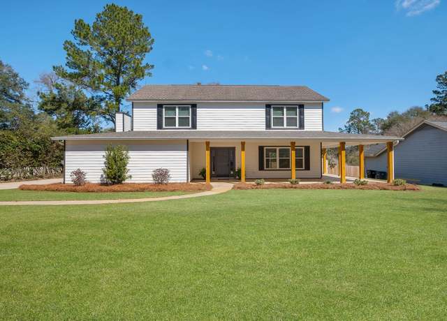 Property at 4015 Kilmartin Dr, Tallahassee, FL 32309, 4 beds, 2.5 baths