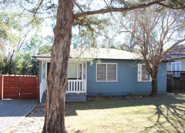 Property at 837 Dent St, Tallahassee, FL 32304, 3 beds, 1 bath