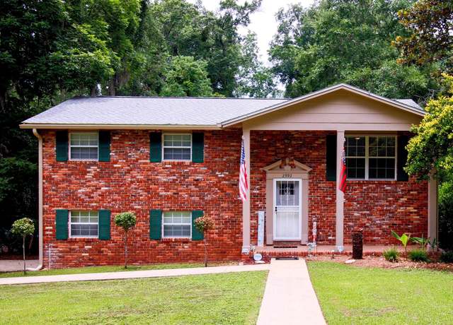 Property at 2992 Corrib Dr, Tallahassee, FL 32309, 4 beds, 2 baths
