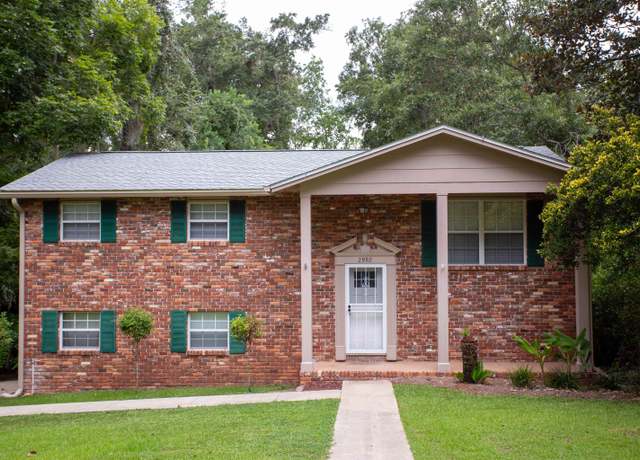 Property at 2992 Corrib Dr, Tallahassee, FL 32309, 4 beds, 2 baths