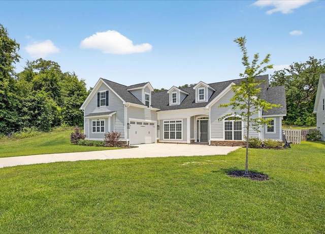 Property at 518 Knotted Pine Dr, Tallahassee, FL 32312, 4 beds, 3.5 baths