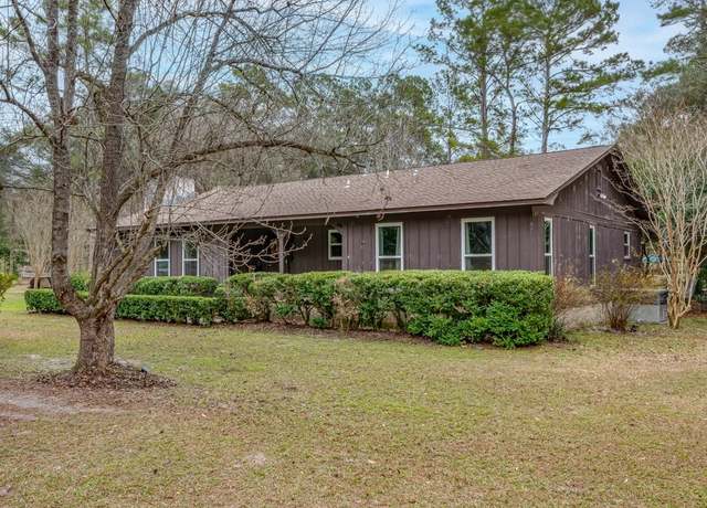 Property at 87 Mills Green Canyon Rd, Crawfordville, FL 32327, 3 beds, 2 baths