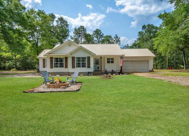 Property at 15303 Blue Boar Rd, Tallahassee, FL 32310, 3 beds, 2 baths
