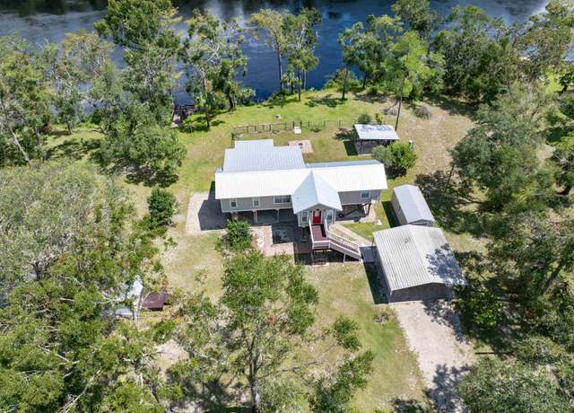 Property at 939 NW Banta Acres Rd, Mayo, FL 32066, 2 beds, 1.5 baths