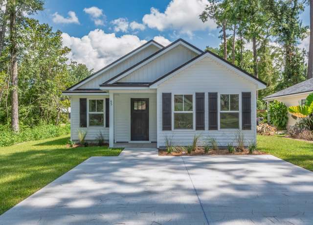 Property at 43 Sioux Trl, Crawfordville, FL 32327, 3 beds, 2 baths
