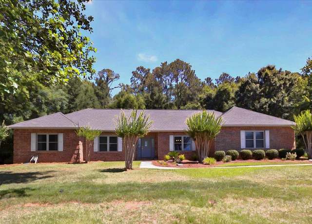 Property at 7000 Alhambra Dr, Tallahassee, FL 32317, 3 beds, 2 baths