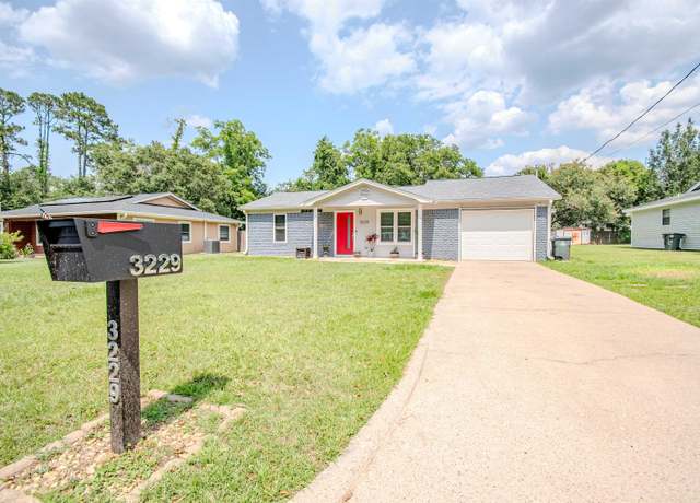Property at 3229 Hester Dr, Tallahassee, FL 32309, 3 beds, 2 baths