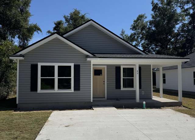 Property at 49 Summer Brooke Ln, Crawfordville, FL 32327, 3 beds, 2 baths
