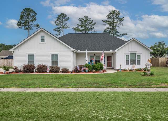 Property at 22 Conifer Ct, Crawfordville, FL 32327, 4 beds, 2 baths