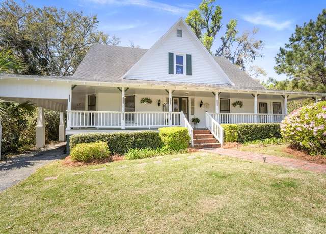 Property at 205 N Rhodes St, Monticello, FL 32344, 3 beds, 2 baths