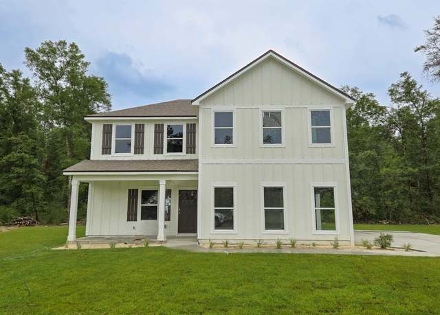 Property at 17 Bedford Loop, Crawfordville, FL 32327, 4 beds, 2.5 baths