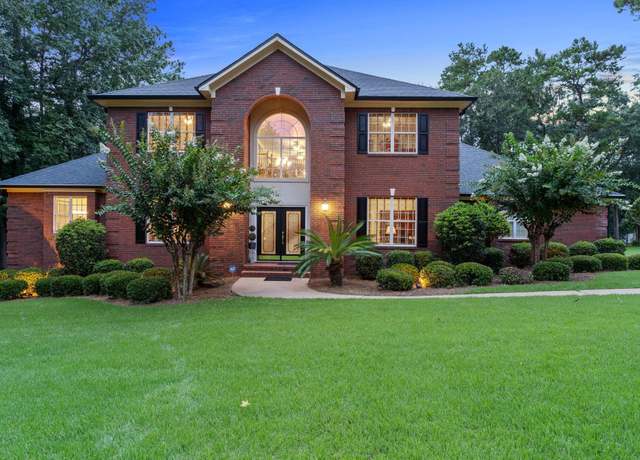 Property at 9011 Winged Foot Dr, Tallahassee, FL 32312, 5 beds, 5 baths