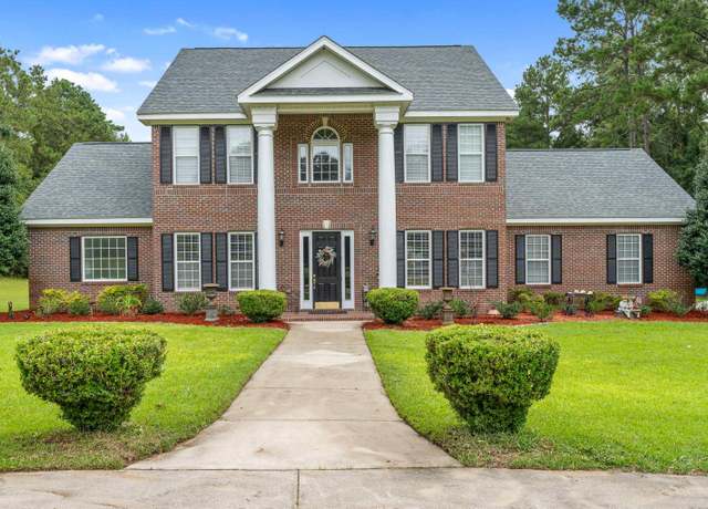 Property at 825 Rainey Run, Monticello, FL 32344, 4 beds, 4.5 baths