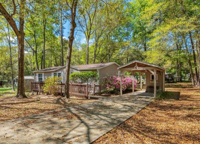 Property at 2116 Burnt Pne, Tallahassee, FL 32317, 3 beds, 2 baths