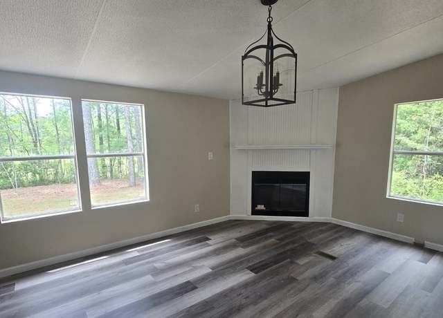 Property at 19515 Ben Talquin, Tallahassee, FL 32310, 3 beds, 2 baths
