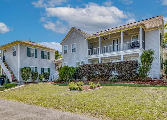 Property at 2123 Fernleigh Dr, Tallahassee, FL 32311, 3 beds, 3.5 baths