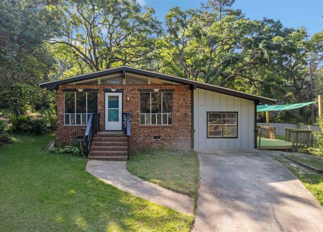 Property at 2401 Hideaway Ct, Tallahassee, FL 32303, 4 beds, 3 baths