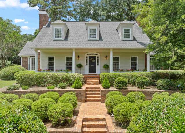 Property at 4000 Brandon Hill Dr, Tallahassee, FL 32309, 4 beds, 2.5 baths