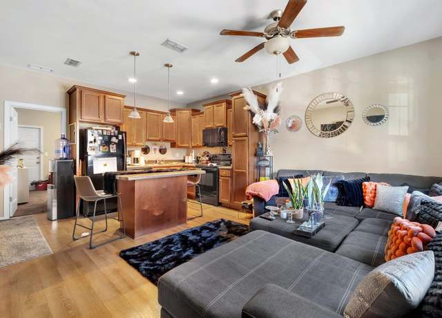 Property at 1926 Ann Arbor Ave #2402, Tallahassee, FL 32304, 3 beds, 3 baths