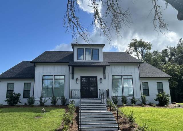 Property at 4084 Faulkner Ln, Tallahassee, FL 32311, 5 beds, 4.5 baths