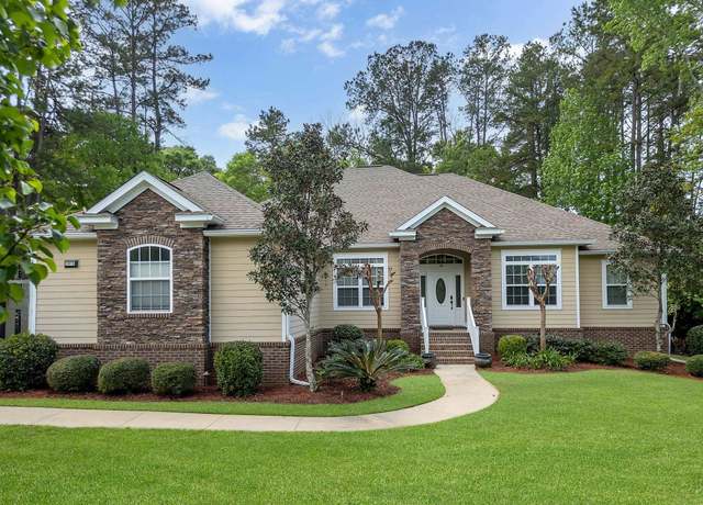 Property at 2876 Hannon Hill Dr, Tallahassee, FL 32309, 4 beds, 3 baths