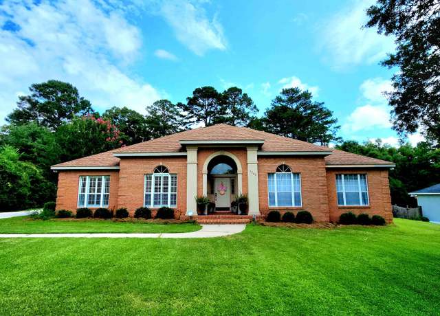 Property at 6280 Whittondale Dr, Tallahassee, FL 32312, 4 beds, 3 baths