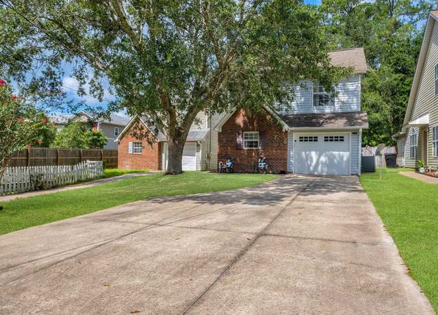 Property at 1320 Idlewild Dr, Tallahassee, FL 32311, 3 beds, 2 baths