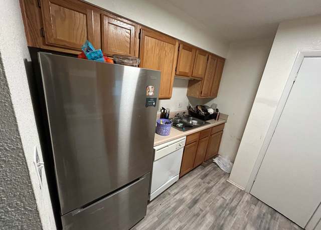 Property at 2020 Continental Ave #111, Tallahassee, FL 32304, 2 beds, 1 bath