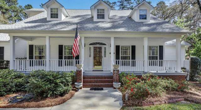 Photo of 3313 Dartmoor Dr, Tallahassee, FL 32312