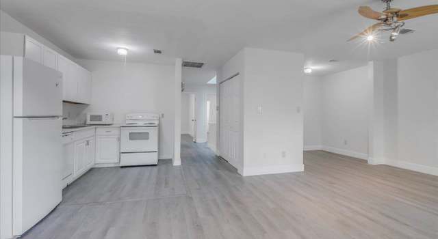 Photo of 1317 Airport Dr Unit F12, Tallahassee, FL 32304