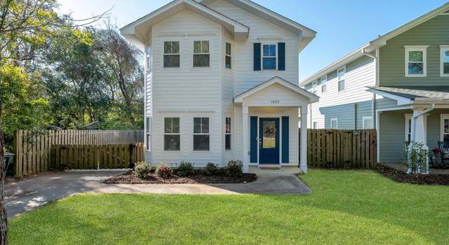 Photo of 1003 Cherry Laurel St, Tallahassee, FL 32308