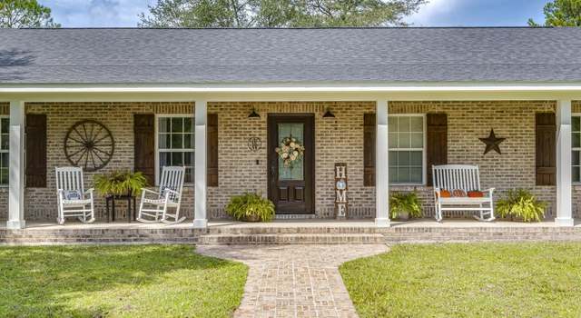 Photo of 82 Fox Hollow Ln, Crawfordville, FL 32327
