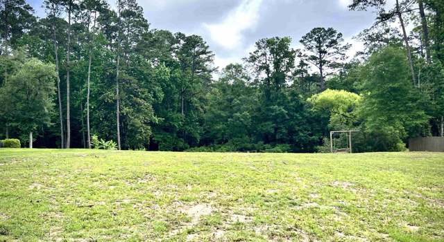 Photo of Doe Run Dr, Tallahassee, FL 32312
