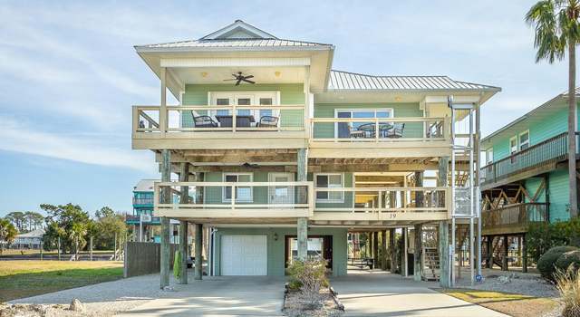 Photo of 19 Pebble Ct, Crawfordville, FL 32327