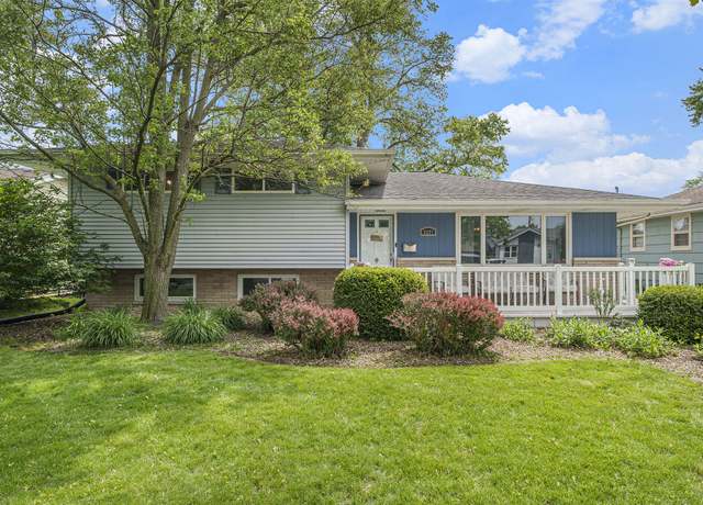 Property at 9227 Grace Pl, Highland, IN 46322, 3 beds, 2 baths