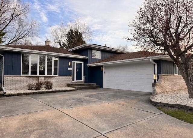 Property at 532 Fisher Pl, Munster, IN 46321, 4 beds, 3 baths