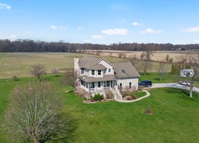 Property at 56803 Tulip Rd, New Carlisle, IN 46552, 4 beds, 3.5 baths