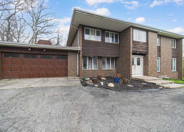 Property at 809 W 126th Ct, Crown Point, IN 46307, 6 beds, 4 baths
