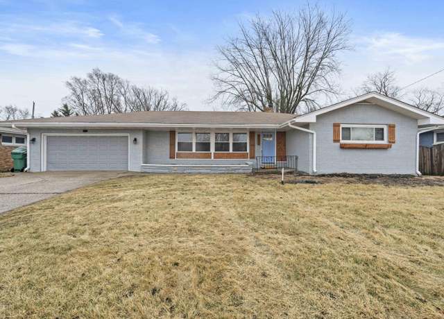 Property at 5555 Adams St, Merrillville, IN 46410, 4 beds, 3 baths