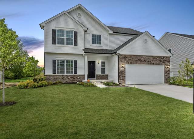 Property at 10470 Kansas St, Crown Point, IN 46307, 5 beds, 3 baths