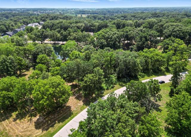 Property at 703 Druim Trl, Crown Point, IN 46307