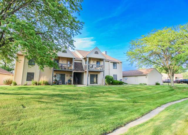Property at 3605 Timberbridge Dr Unit G, Valparaiso, IN 46383, 2 beds, 2 baths