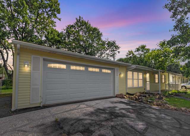 Property at 781 Governor Rd, Valparaiso, IN 46385, 3 beds, 1 bath